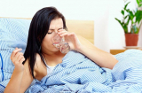 4 điều 'thần kỳ' sẽ xảy ra với cơ thể nếu uống nước trước khi ngủ