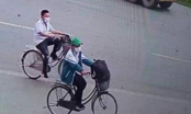 Câu chuyện gây xúc động đằng sau chuyện 2 học sinh đạp xe 140km từ Thái Bình vào Thanh Hóa