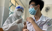Ngày 27/11, Hà Nội tiếp tục tiêm vaccine Covid-19 cho trẻ lớp 9