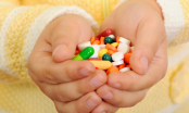 Bác sĩ cảnh báo: Cha mẹ tuyệt đối không cho trẻ mắc Covid-19 dùng loại thuốc này