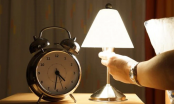 Ngủ bật đèn ảnh hưởng tới sức khỏe sinh lý hay không?
