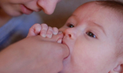 Nguy hiểm: Có thể mất con khi nhầm sốt bệnh với sốt mọc răng