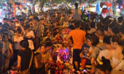 Những hình ảnh xem là muốn ngộp thở trong đêm Trung thu tại Thủ đô Hà Nội