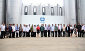 Đoàn Đại biểu cấp cao Đảng Nhân dân Cách mạng Lào thăm và làm việc tại nhà máy Công ty CP Sữa Việt Nam