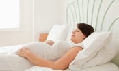 Những thói quen khi ngủ vừa khiến mẹ bầu nhanh già hơn và còn hại thai nhi