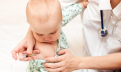 Tiêm phòng vắc xin cho trẻ khi được từ 6 đến 15 tháng tuổi