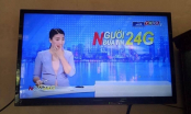 Choáng với hành động ngoáy mũi của nữ MC Việt trên truyền hình