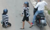 CLIP SỐC: Cô gái xuống xe, quỳ gối xin lỗi giữa đường Hà Nội mới được bạn trai đèo về