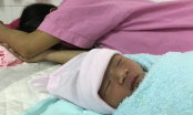 Bé gái sơ sinh bị bỏ rơi: Giám đốc bệnh viện đã dùng tuyệt chiêu để bố mẹ bỏ đi đến nhận lại con