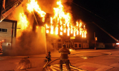 Vụ cả nhà bị thiêu cháy ở Xuân Đỉnh: Bất lực nhìn hàng xóm giãy dụa trong biển lửa