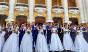 40 cặp uyên ương “đại náo” Hồ Gươm, cùng nhau chụp ảnh cưới tập thể