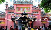 Điểm danh những ngôi chùa xóa ế tấp nập nhất tại Hà Nội và Sài Gòn trong ngày đầu năm