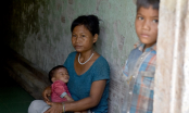 Bà mẹ vùng cao nghèo 10 lần tự vượt cạn tại nhà