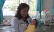 Bé gái mới sinh bị mẹ nhẫn tâm bỏ rơi tại bệnh viện
