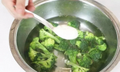 Chỉ cần cho thêm một thìa này khi rửa súp lơ đảm bảo rau hết sạch vi khuẩn hóa chất, giữ nguyên dinh dưỡng