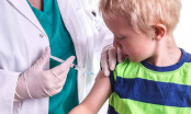 Bị bố mẹ kiên quyết từ chối việc tiêm vắc-xin cho con, cậu bé 6 tuổi mắc uốn ván nằm viện hết 19 tỷ
