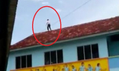 Tỏ tình thất bại, cậu bé 13 tuổi trèo lên nóc nhà đòi t.ự t.ử nhưng điều này mới khiến mọi người sững sờ