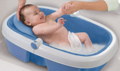 4 lỗi mẹ nào cũng mắc phải khi tắm cho trẻ sơ sinh khiến bé cảm lạnh, nôn trớ, số 4 hại nhất