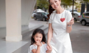 Học các cặp mẹ con sao Việt chọn các mẫu thời trang đơn giản nhưng sành điệu