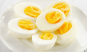 Muốn trứng luộc thơm ngon, dễ bóc lại tăng gấp đôi dinh dưỡng hãy thêm 2 nguyên liệu này vào