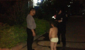 Thấy cậu bé đang run rẩy đứng ở đường, cảnh sát đến kiểm tra thì phát hiện hình phạt đáng trách của ông bố