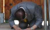 Covid-19 lan khắp Hàn Quốc: Giáo chủ Tân Thiên Địa quỳ gối, xin lỗi người dân