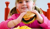 Những thực phẩm dễ khiến trẻ bị béo phì, mắc bệnh tim mạch, mẹ chớ dại cho con ăn