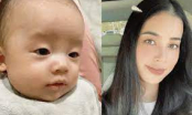 Quý tử nhà Phạm Hương mới 2 tháng tuổi đã hóng chuyện cùng mẹ khiến fan rần rần thích thú