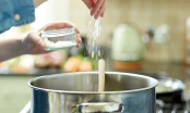 Nấu canh bị mặn đừng vội cho nước: Cho thêm thứ này canh hết mặn, thơm ngon tròn vị
