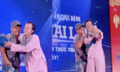 Phản ứng của NS Hoài Linh khi đang diễn thì khán giả bất ngờ lên sân khấu tặng quà