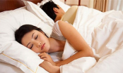 Tối vợ chồng ngủ cạnh nhau mà thường xuyên thấy 3 điều này, hãy nghiêm túc cân nhắc lại cuộc hôn nhân