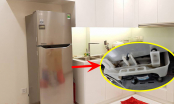 Tủ lạnh có 1 cơ quản nhỏ, tháo ra lau vừa giúp tủ sạch mùi hôi vừa tiết kiệm rất nhiều điện