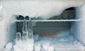 Vì sao tủ lạnh bị đông tuyết? Có nên loại bỏ lớp tuyết này hay không?