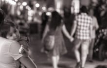 Đàn ông thích ngoại tình nhưng không muốn bỏ vợ thường thuộc 1 trong 6 kiểu này