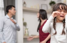 Tôi hận bởi bố mẹ nói 'không ly hôn là vì các con', ước gì họ đã không làm vậy