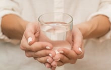 Không phải ngồi lâu, đây mới là 4 thói quen âm thầm phá hủy mạch máu mỗi ngày