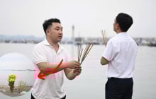Cập nhật vụ lật tàu đến 9 giờ sáng: Vẫn còn 4 người mất tích, tang thương bao trùm