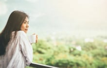 Đến tuổi trung niên, có 2 việc không nên làm để hậu vận viên mãn
