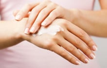 Thu hồi 2 sản phẩm dưỡng da chống nắng vì không đạt chất lượng