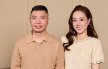 Vợ NSND Công Lý nói rõ tin đồn hết tiền phải kêu gọi ủng hộ