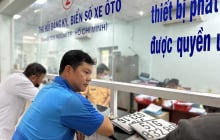 6 trường hợp nhất định phải đi đổi đăng ký xe, giữ cố ra đường CSGT phạt nặng