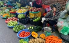 Lương cơ sở, lương hưu chưa tăng, giá cả đã leo thang chóng mặt