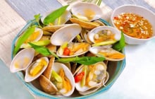 Từ món bình dân đến đặc sản được săn đón: Người du lịch biển miền Trung chỉ chờ thưởng thức