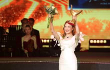 Hương Tràm nói gì sau khi gây tranh cãi vì giành giải thưởng tại Cống hiến 2026