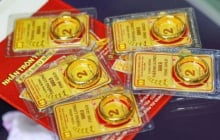 Giá vàng hôm nay 23/4 giảm sâu: Xu hướng lao dốc còn tiếp diễn?