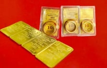 Giá vàng hôm nay 12/5: Vàng trong nước lao dốc, giá vàng thế giới bật tăng mạnh