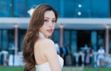 Hoa hậu Tiểu Vy nói gì khi bị nhận xét 'diễn đơ', 'bình hoa di động'?