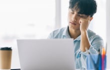Burnout văn phòng đang âm thầm vắt kiệt sức khỏe của dân công sở