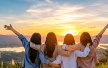 4 người bạn chính là quý nhân trong đời: Có được dù chỉ 1 người cũng rất đáng trân trọng