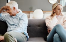 Làn sóng ly hôn tuổi trung niên và hiện tượng “vợ dứt áo ra đi”